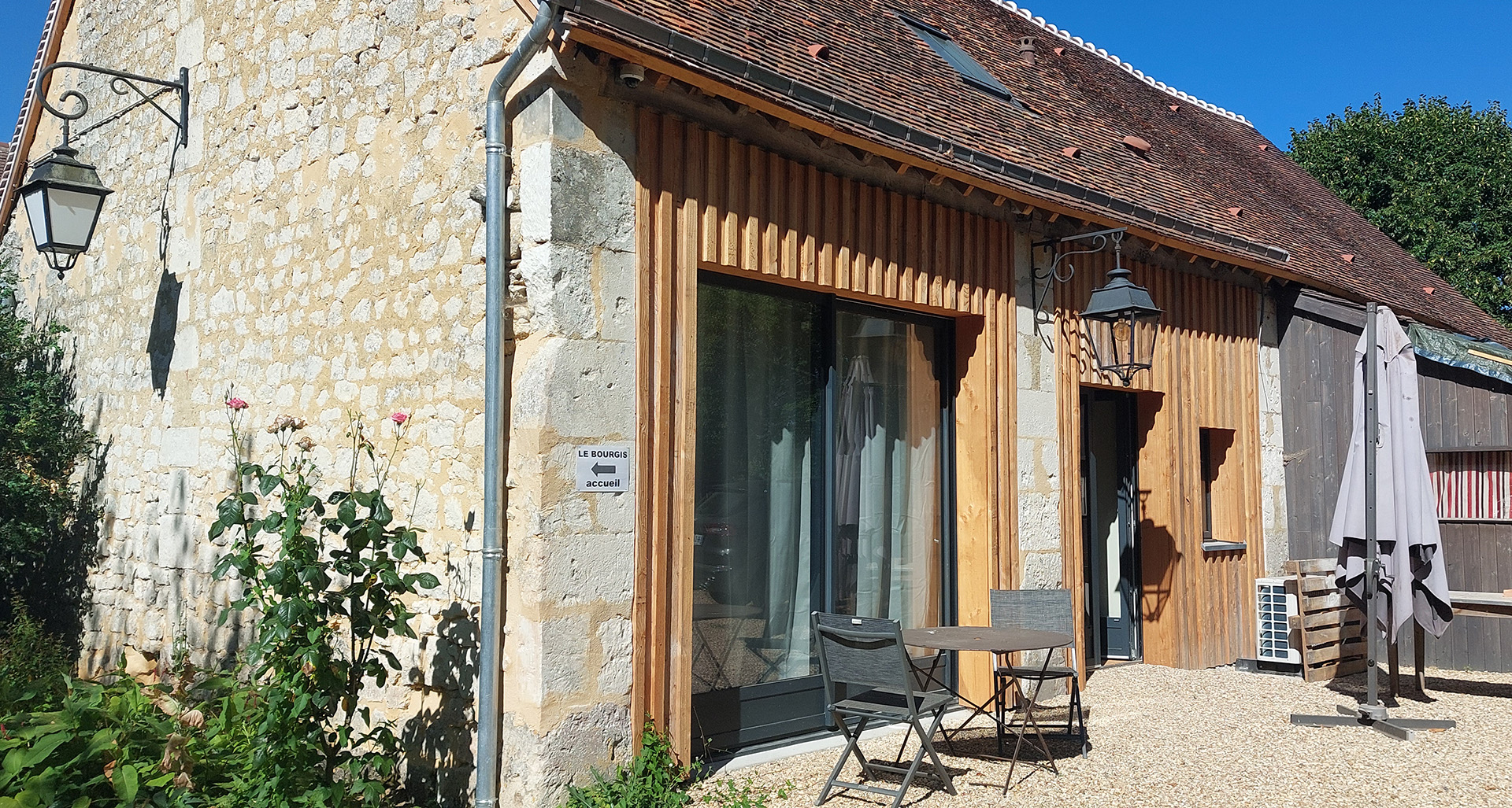 La Grange du Bourgis, espace lodge rénové dans le Perche